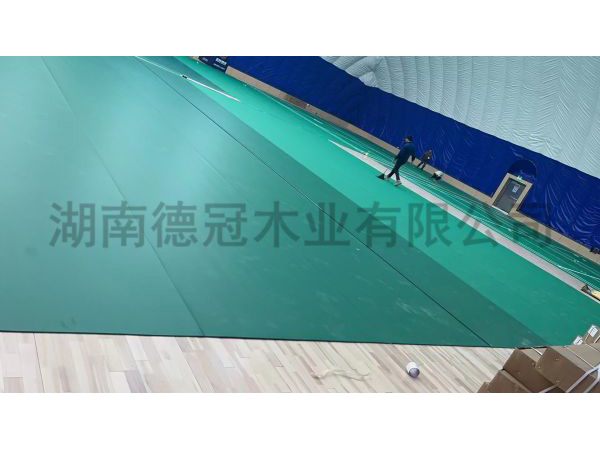 氣膜館運(yùn)動(dòng)木地板